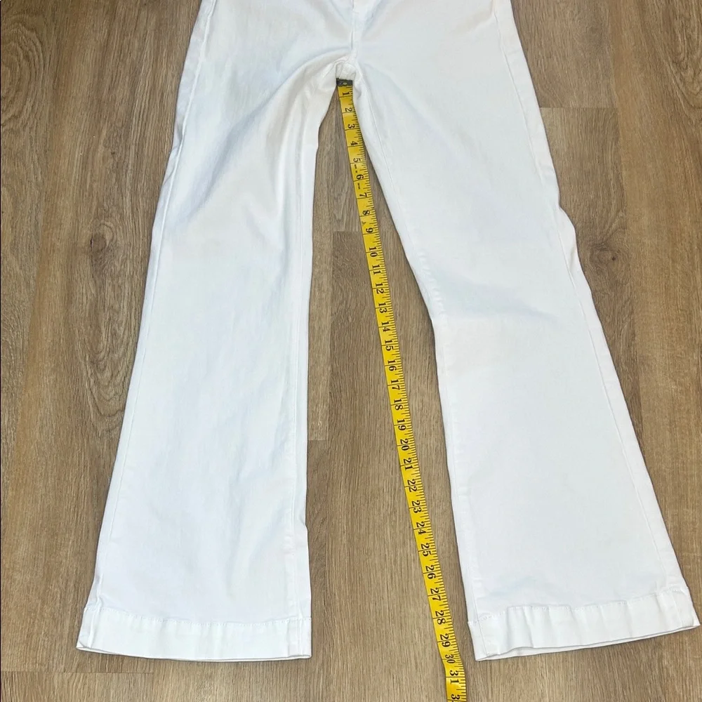 Women's White Flared Jeans - Picture 3 of 10